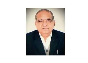 Saharanpur Criminal Case Lawyers Advocate Ravindra Kumar Kapoor image 1