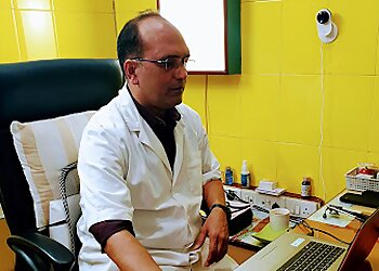 कानपुर ईएनटी डॉक्टर Dr. A. K. Agarwal, MBBS, MS - ENT CARE CLINIC छवि 1