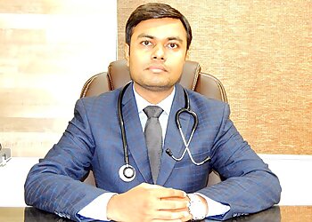 Vadodara Diabetologist Doctors Dr. Dishank Patel, MBBS, MD - GLUCOWELL DIABETES CENTRE image 1