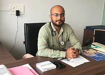 Vadodara Diabetologist Doctors Dr. Pavan Amin, MBBS, MD, PGDDM, FID - PARAM DIABETES CLINIC image 1