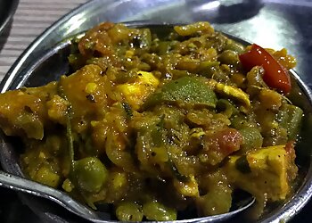 Kanpur Pure Vegetarian Restaurants Gyan vaishnava image 1
