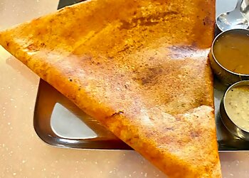 भुवनेश्वर शुद्ध  शाकाहारी रेस्टोरेंट  Truptee Veg Restaurant छवि 1